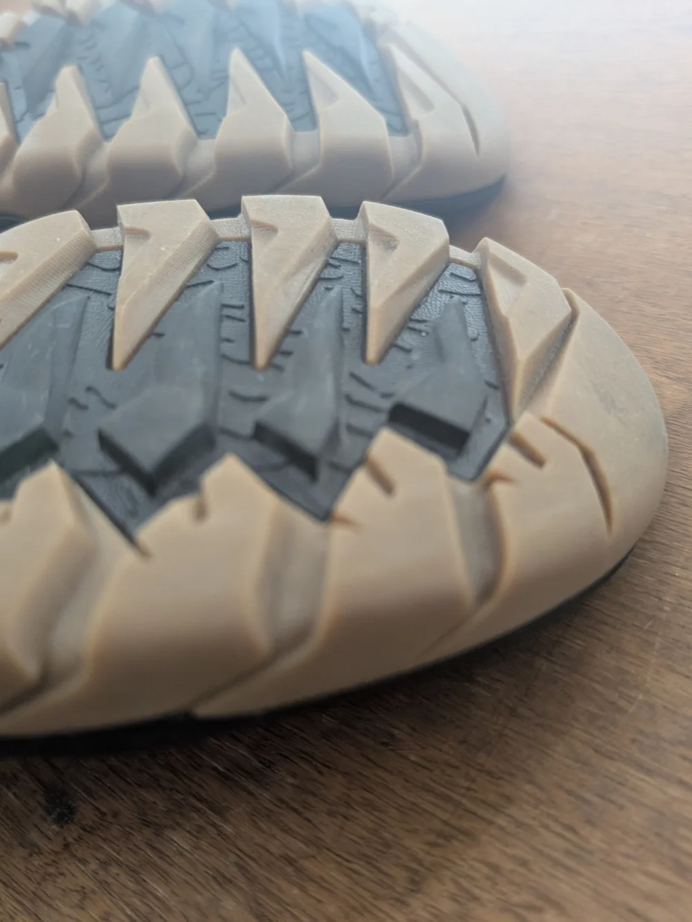 Teva M Terra Fi 5. Men's size 9.5 (42.5)